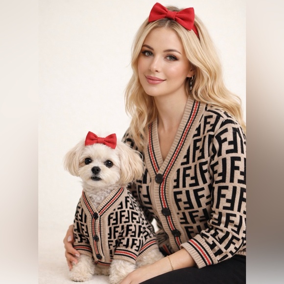 Fashion Puppy Sweater - Picture 3 of 6